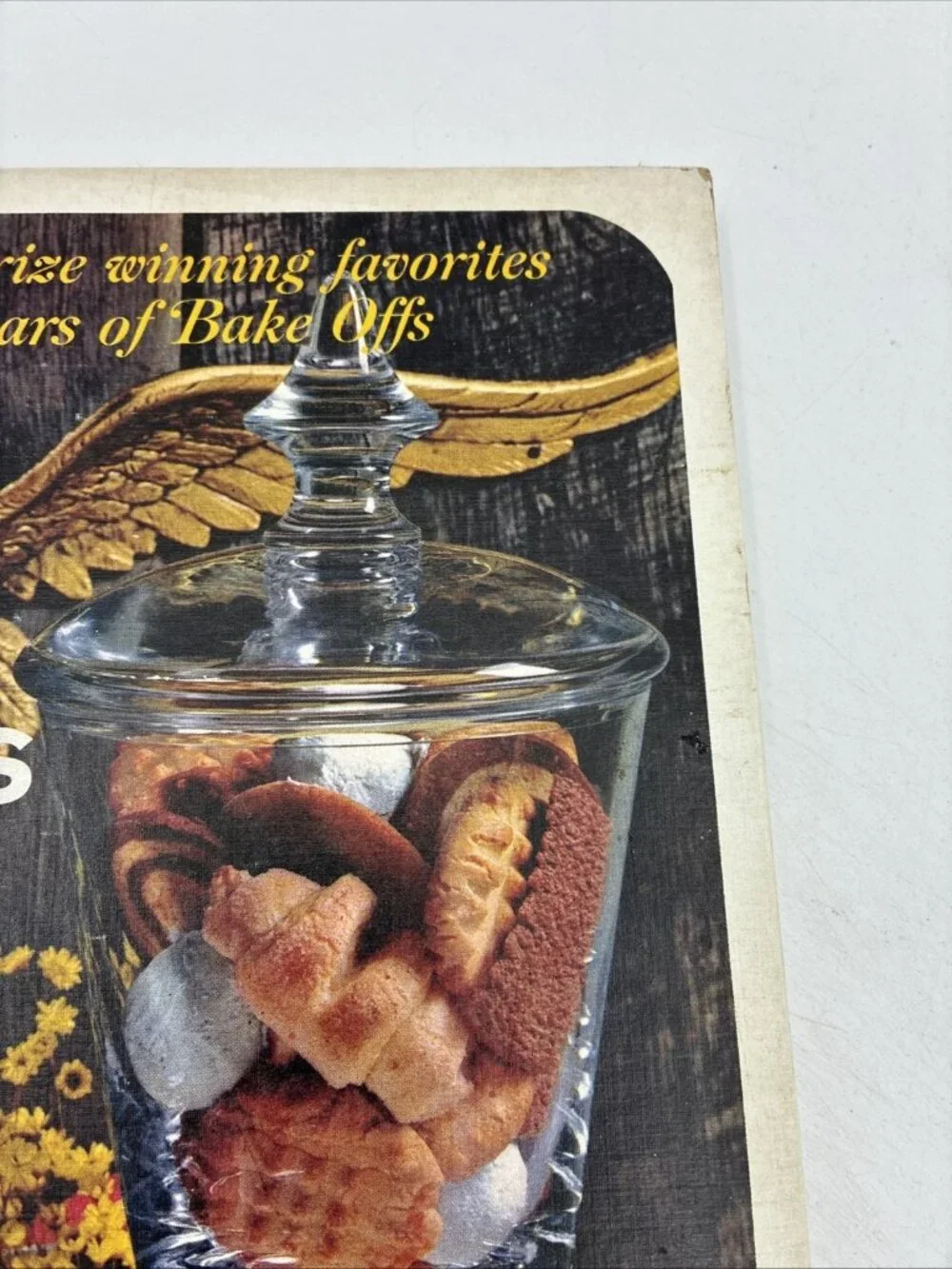 Vintage Pillsburys Bake Off Cookie Book Hardcover Recipe Cookbook Kitchen Decor